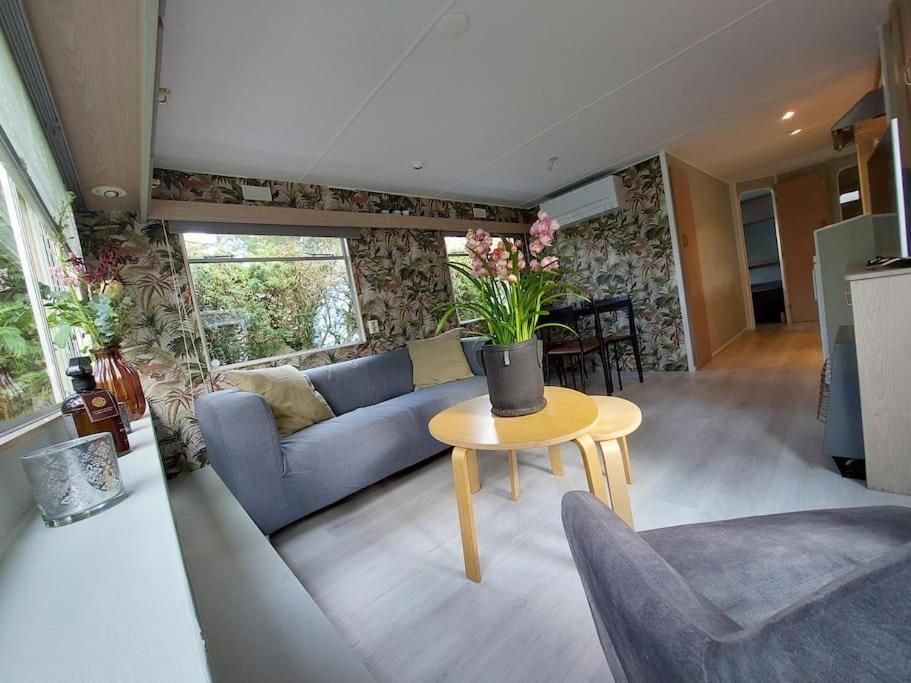 Te Huur: Leuke 4-Persoons Stacaravan Op Top Locatie! โฮนเดอร์โล ภายนอก รูปภาพ