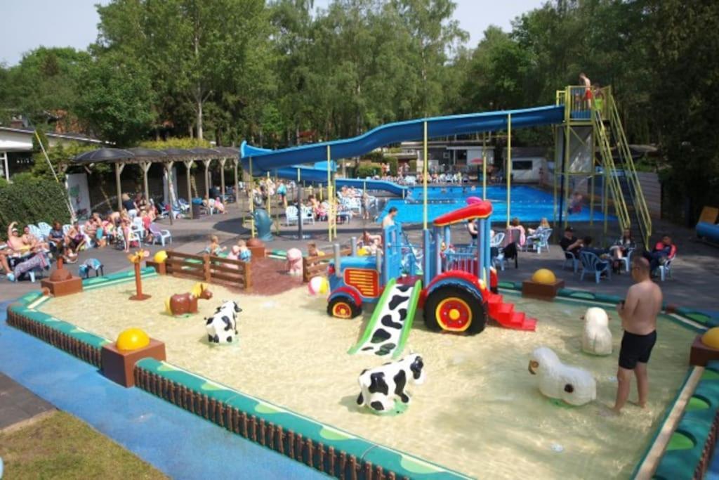 Te Huur: Leuke 4-Persoons Stacaravan Op Top Locatie! โฮนเดอร์โล ภายนอก รูปภาพ